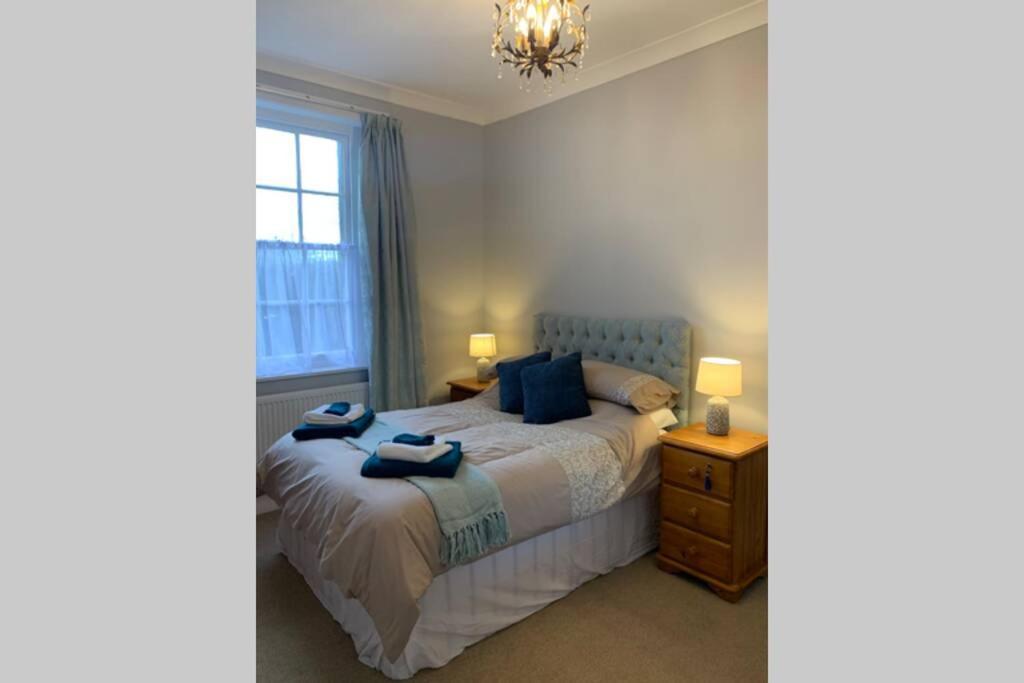 Grand 2 Bed Georgian Apartment At Florence House With King Bed, In The Heart Of Herne Bay & 300M From Beach Zewnętrze zdjęcie